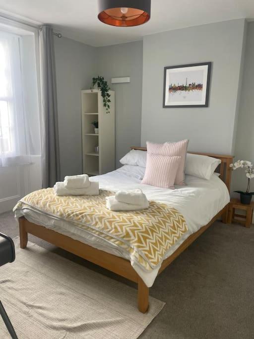 Three Storey Clifton Town House Bristol Esterno foto